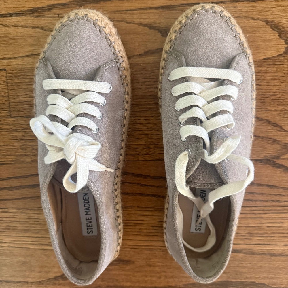 Steve Madden genuine suede espadrille sneaker